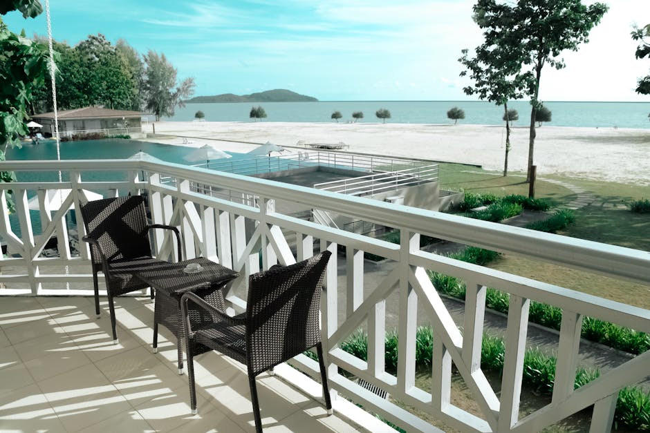 Coastal Retreat Hotels With Endless Sea Panorama