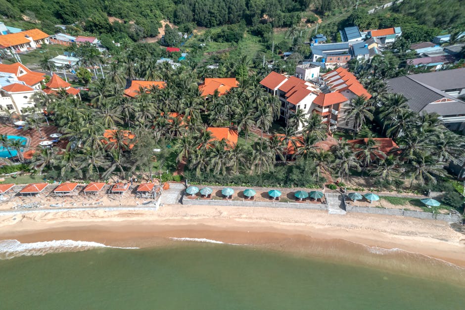 Luxury Beachfront Resorts With Elegant Sea Terraces