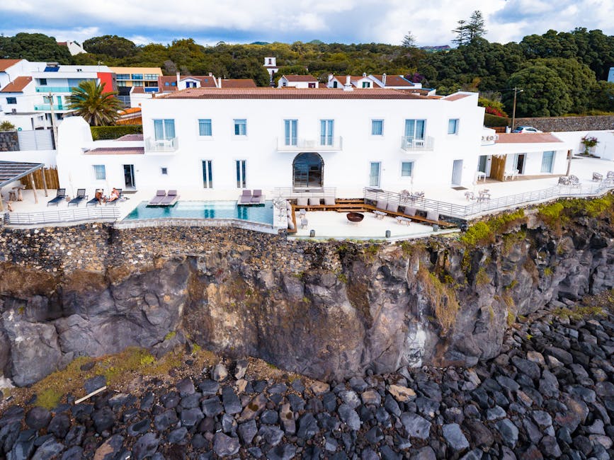 Luxury Coastline Villas With Scenic Coastal Cliffs