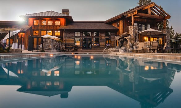 Luxury Retreat Villas With Elegant Interior Designs