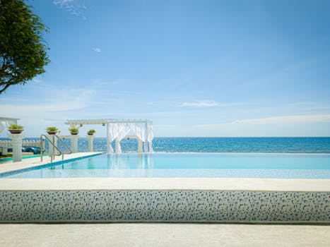 Luxury Secret Resorts With Stunning Horizon Pools