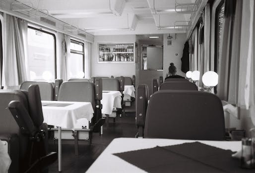 Luxury Train Resorts With Elegant Dining Cars