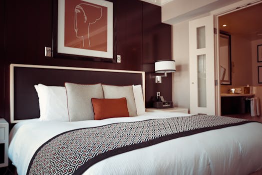 Private Lake Retreats With Elegant Guest Suites