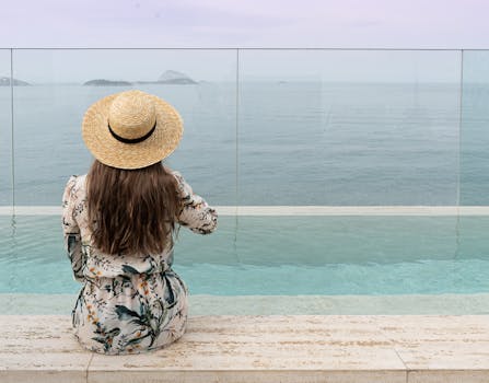 Tropical Jungle Lodges With Infinity Horizon Pools