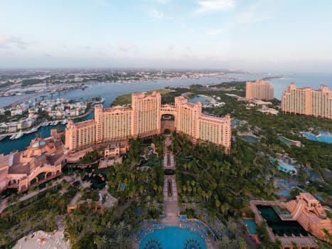Tropical Paradise Hotels With Premium Ocean Suites